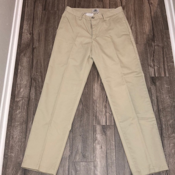 lee total freedom relaxed fit khaki